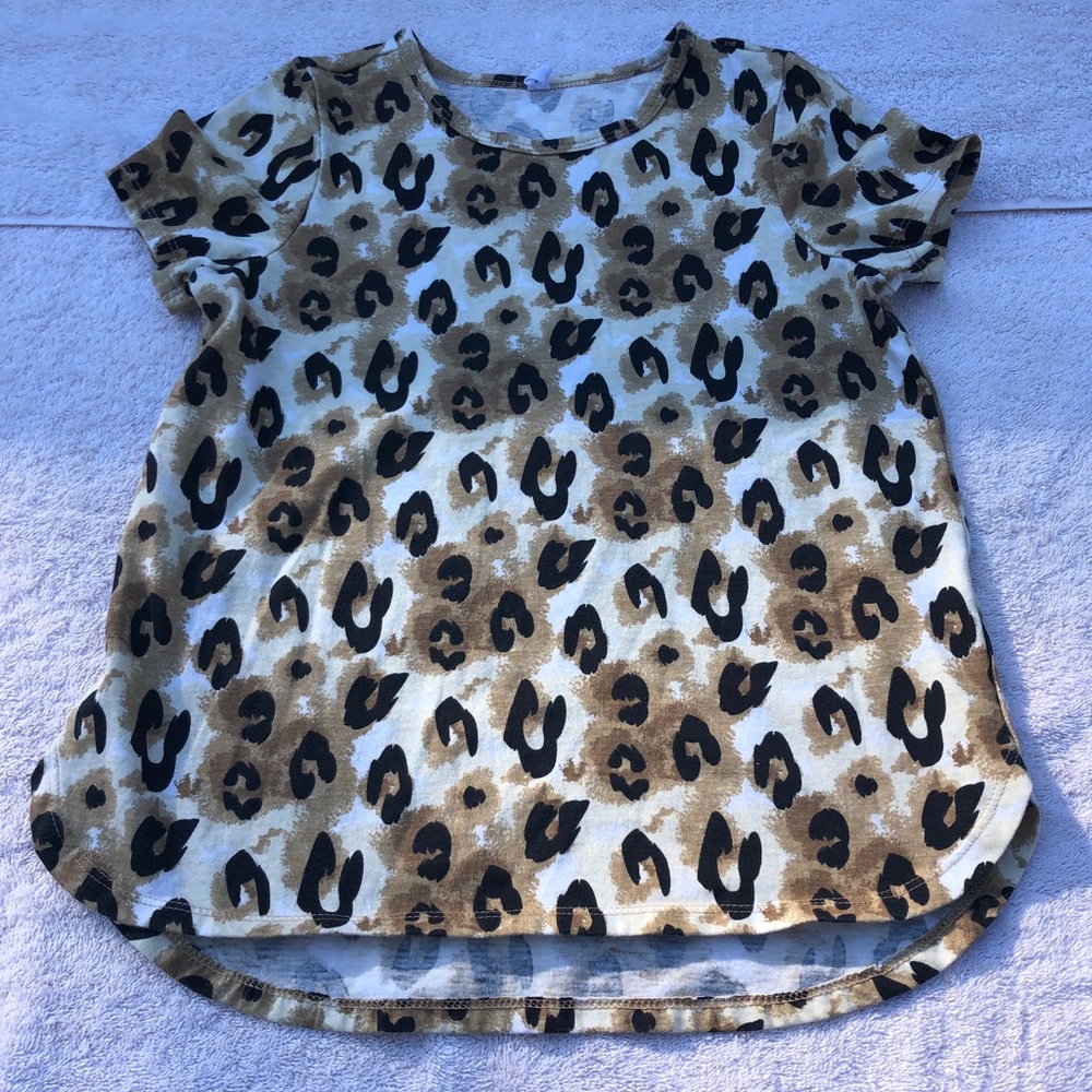 Girls size 8/10 fab kids leopard print t-shirt